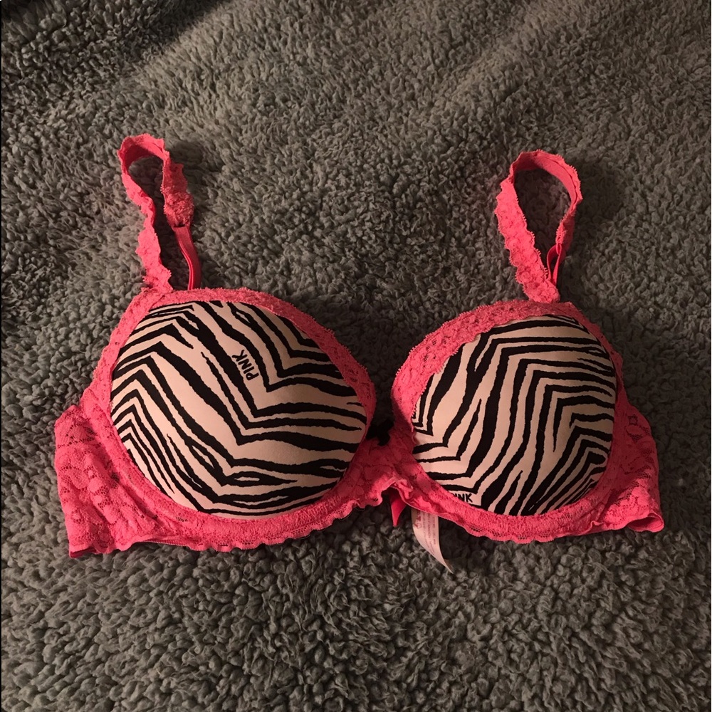 Victoria’s Secret PINK bra